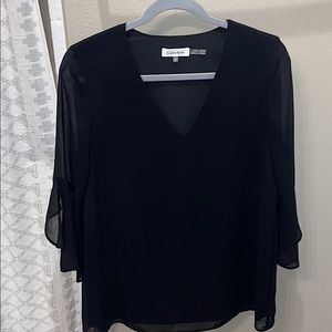 Flowy v-neck Calvin Klein blouse